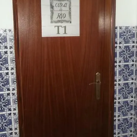 Casa Do Rio アパート アルジェズール